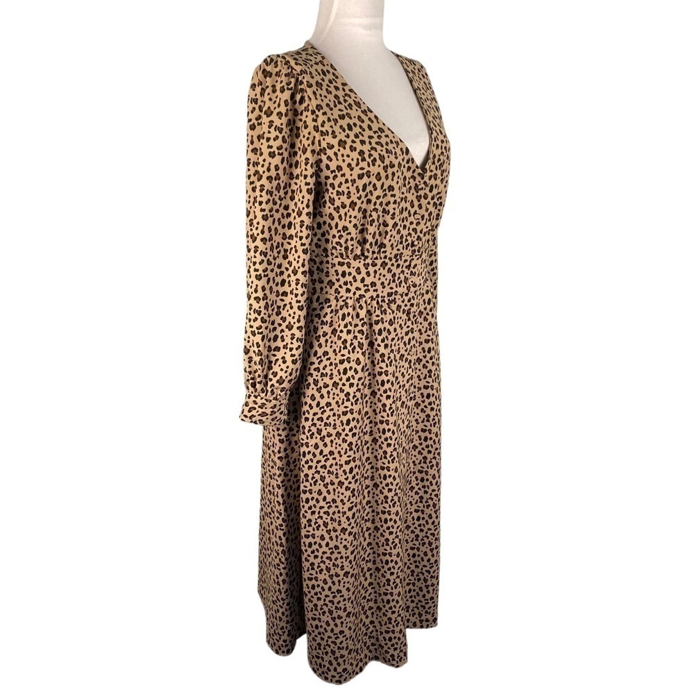 J Crew Button Down A Line Midi Dress in Leopard Print - Picture 4 of 11